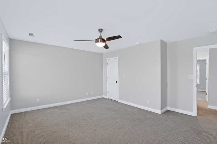 Listing Image 57