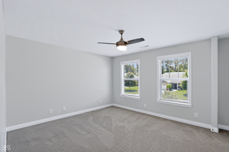 Listing Image 59