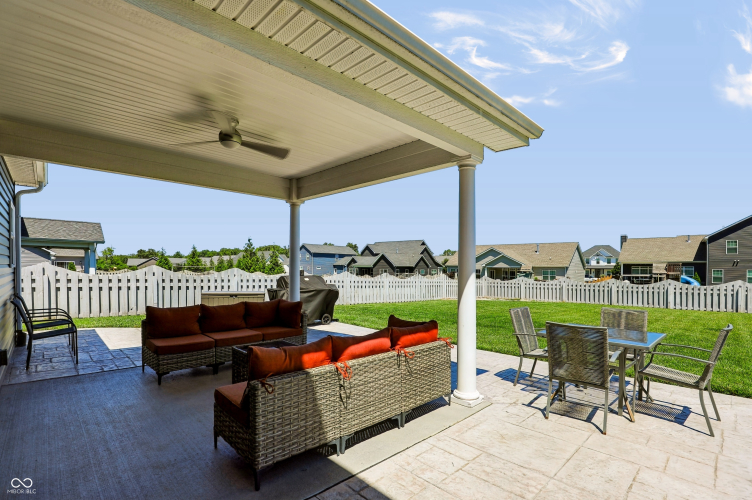 Listing Image 80