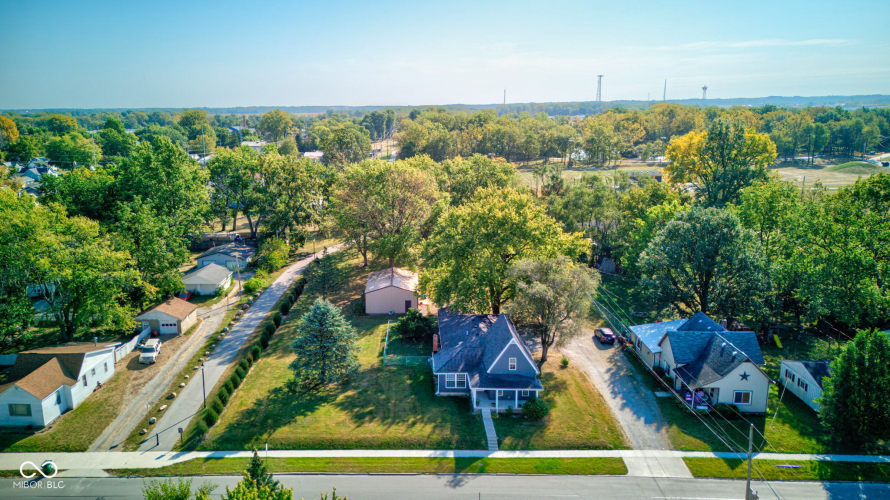 Listing Image 12