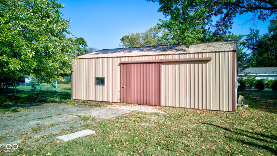 Listing Image 18