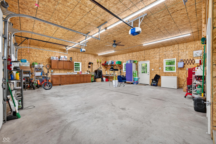 Listing Image 49
