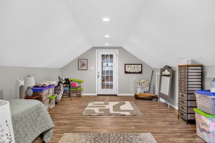 Listing Image 57