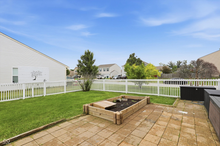 Listing Image 53