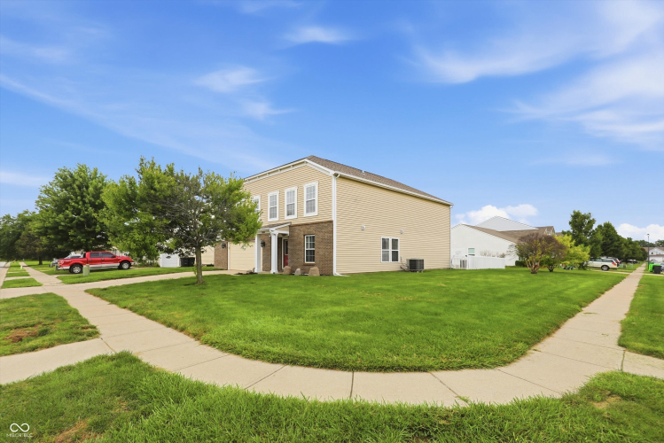 Listing Image 57