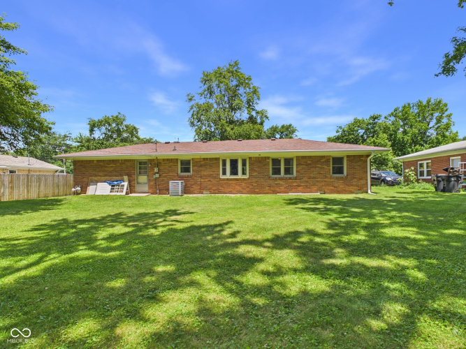 Listing Image 18