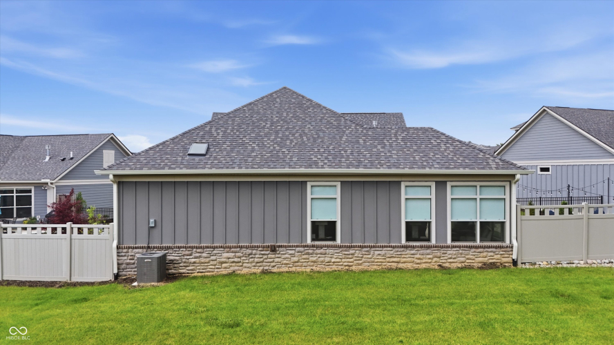 Listing Image 85