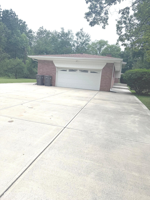 Listing Image 25