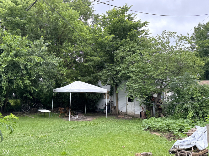Listing Image 6