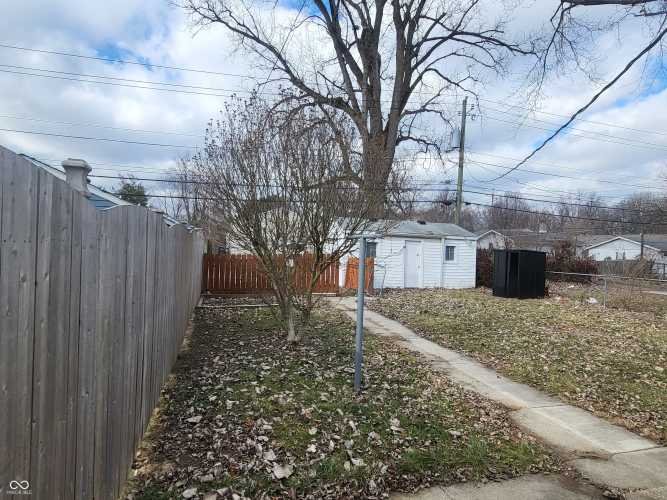 Listing Image 14