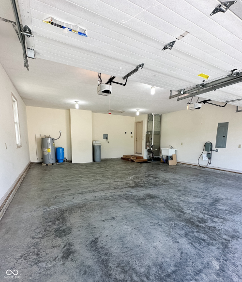 Listing Image 24
