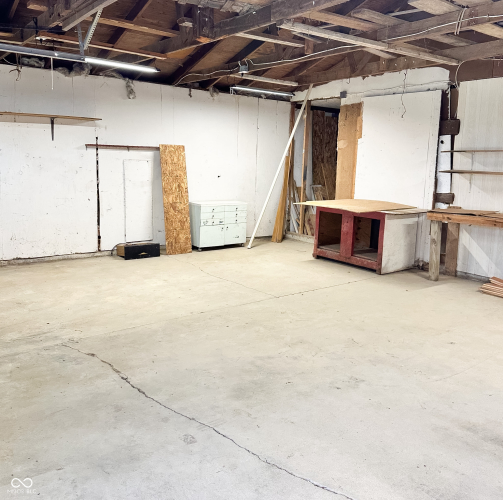 Listing Image 35
