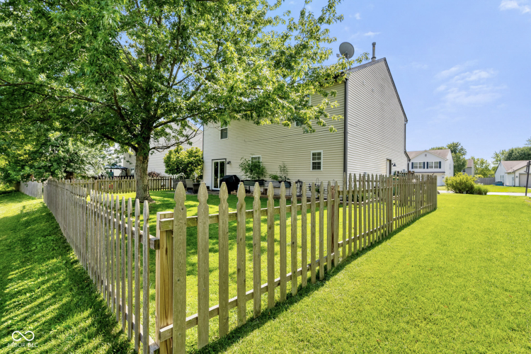 Listing Image 29