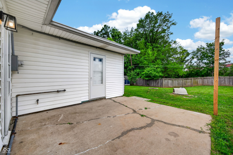 Listing Image 35