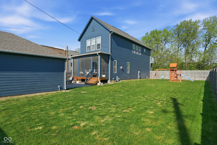 Listing Image 45