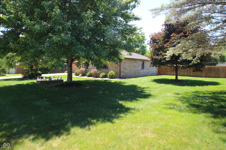 Listing Image 17