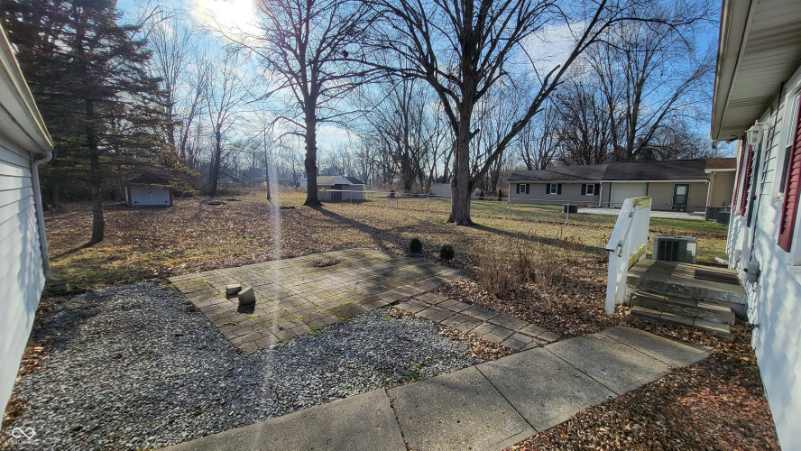 Listing Image 14