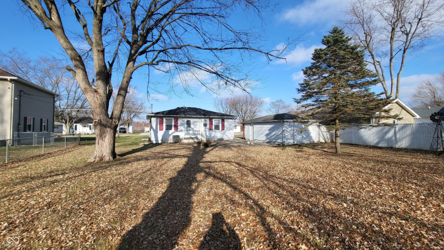 Listing Image 15