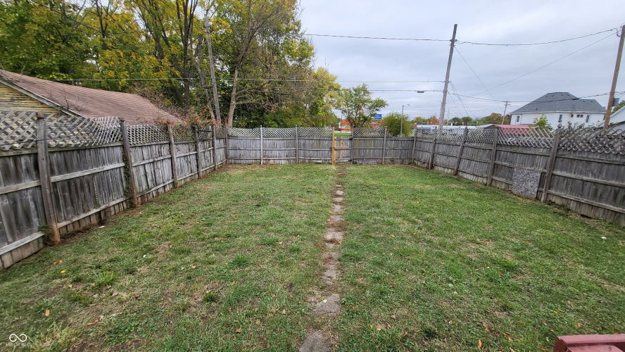 Listing Image 18