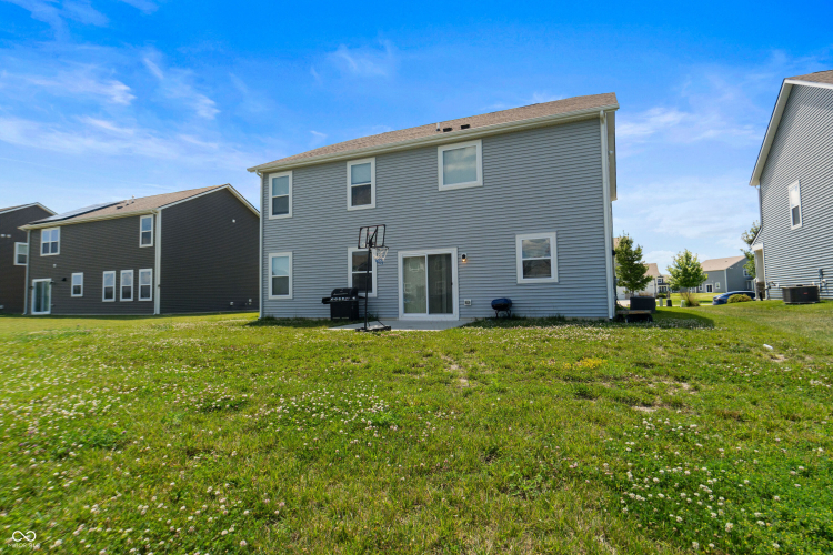 Listing Image 28
