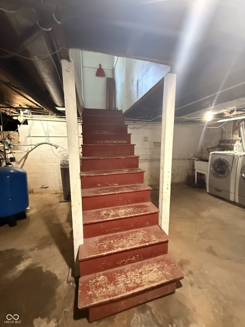 Listing Image 28