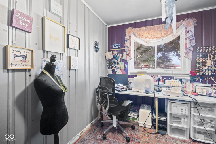Listing Image 13