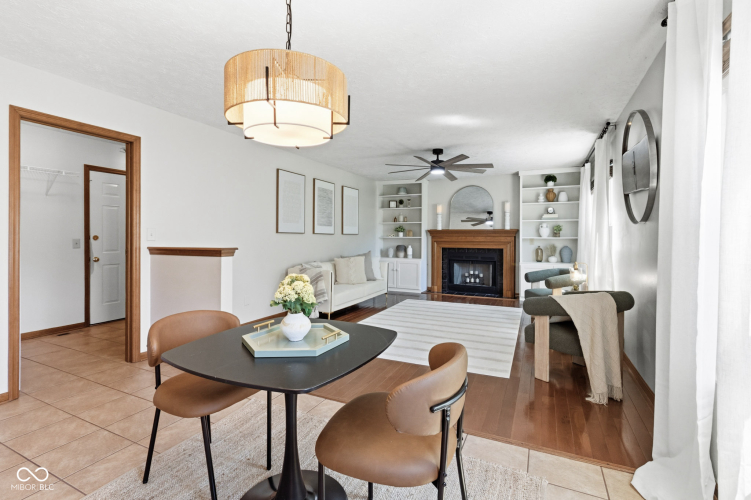Listing Image 12