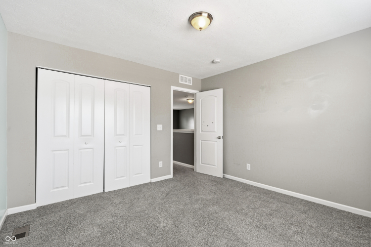 Listing Image 39
