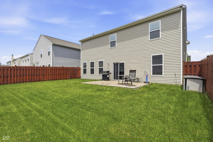Listing Image 44