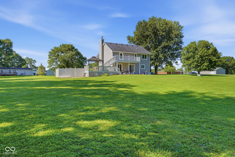 Listing Image 44