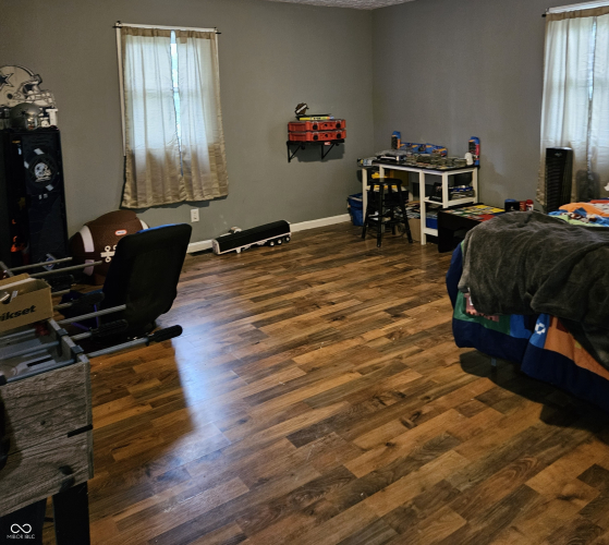Listing Image 32