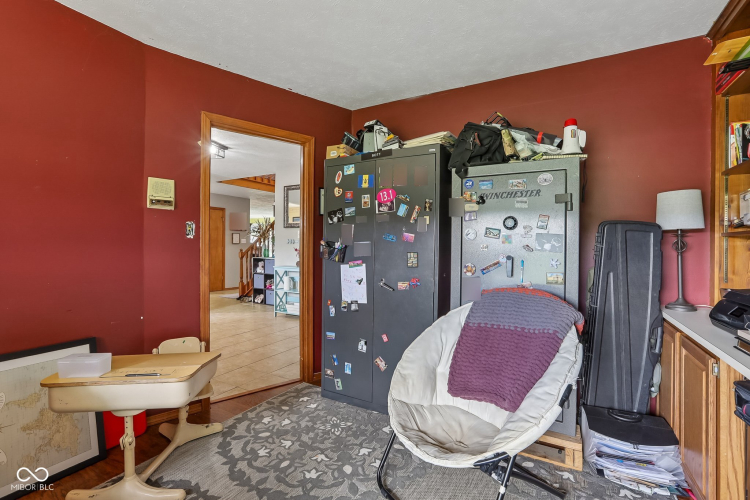 Listing Image 28