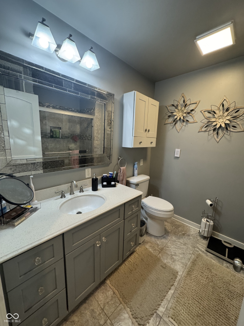 Listing Image 19