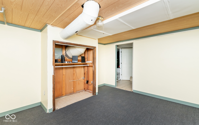 Listing Image 71