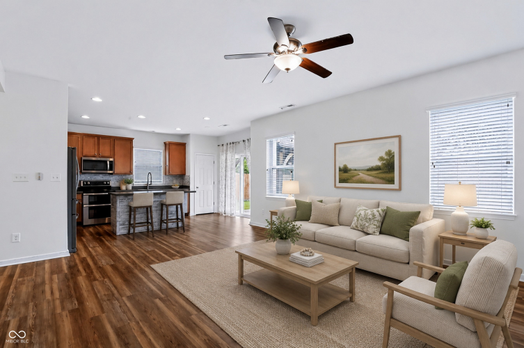 Listing Image 12