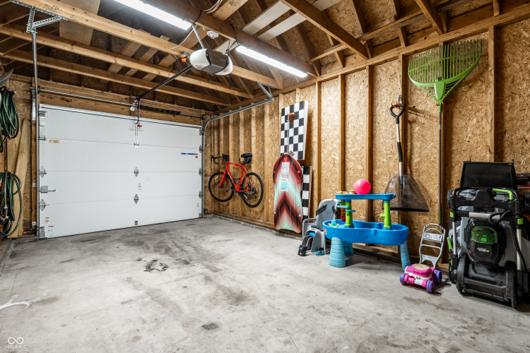 Listing Image 62