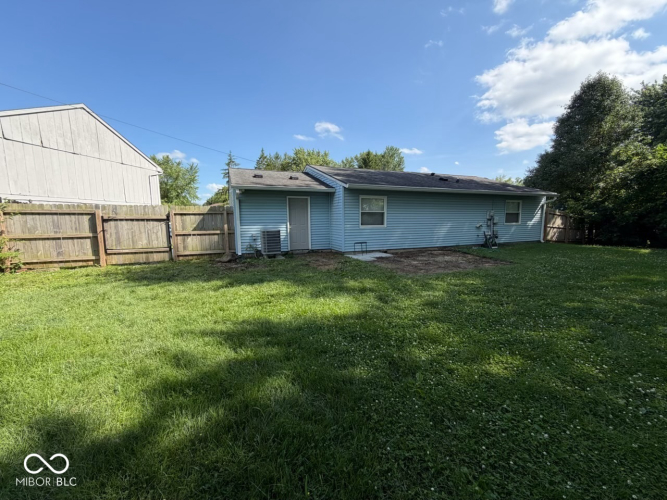 Listing Image 30