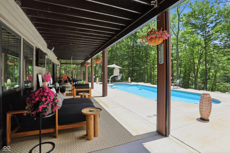 Listing Image 59