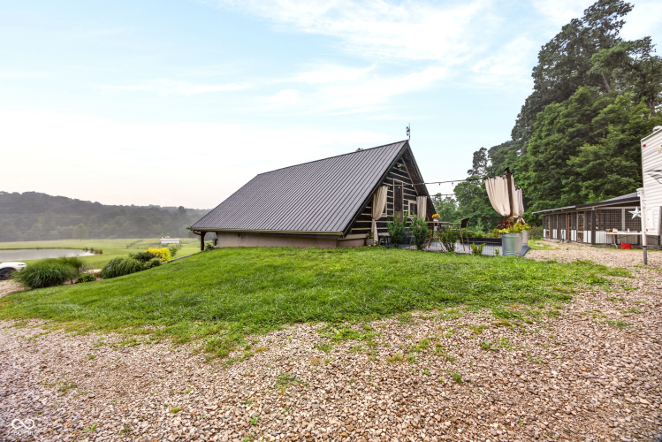 Listing Image 37