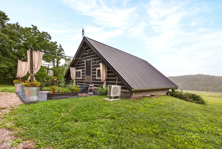 Listing Image 38