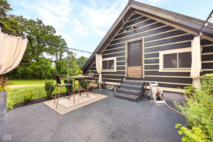 Listing Image 41