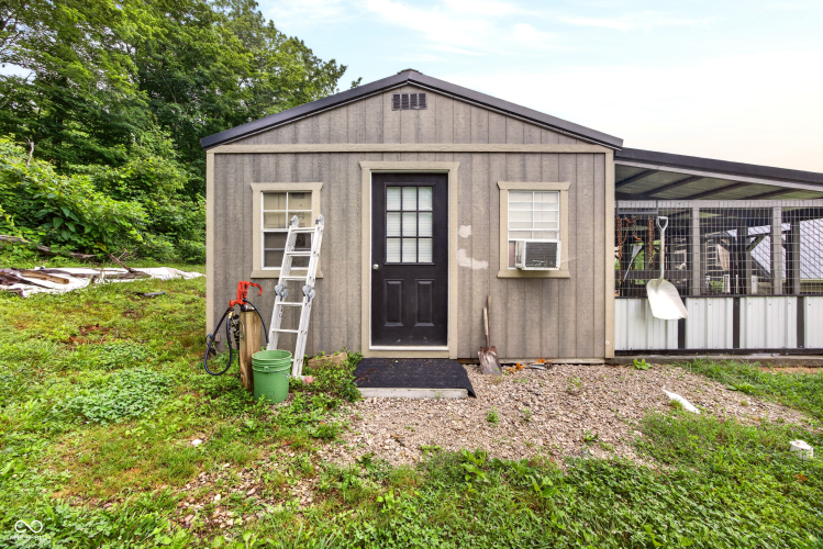Listing Image 48