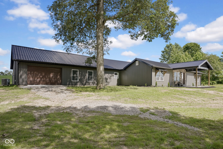 Listing Image 36