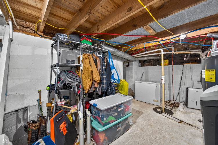 Listing Image 33