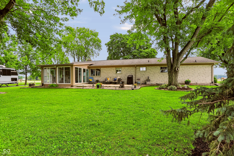 Listing Image 59