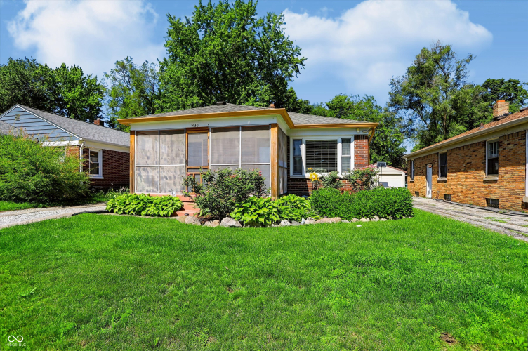 Listing Image 2