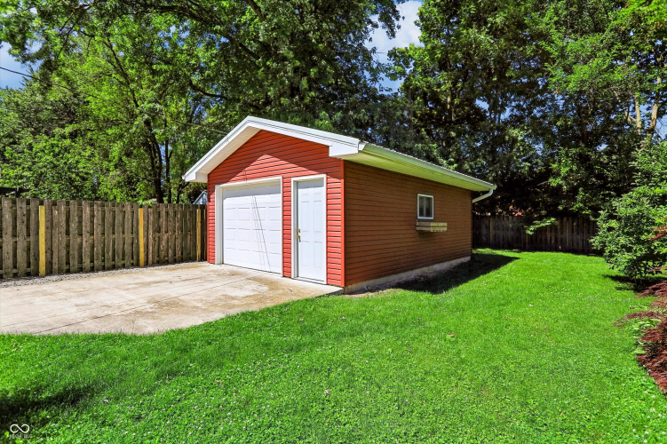 Listing Image 54