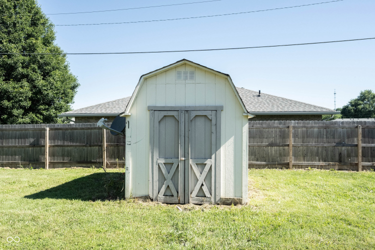 Listing Image 33