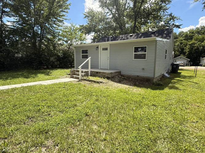 Listing Image 12