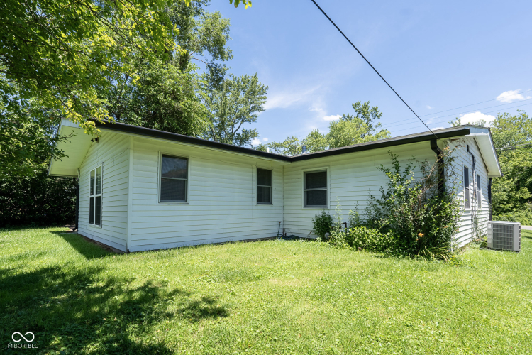 Listing Image 30